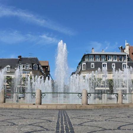 Appartement, Place Morny. Deauville Exteriér fotografie